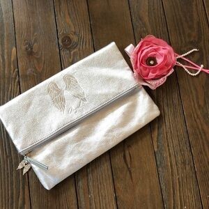 Victoria’s Secret metallic slvr angel wings clutch